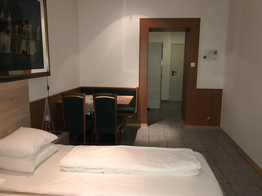Cafe 168 Bed & Breakfast Viyana