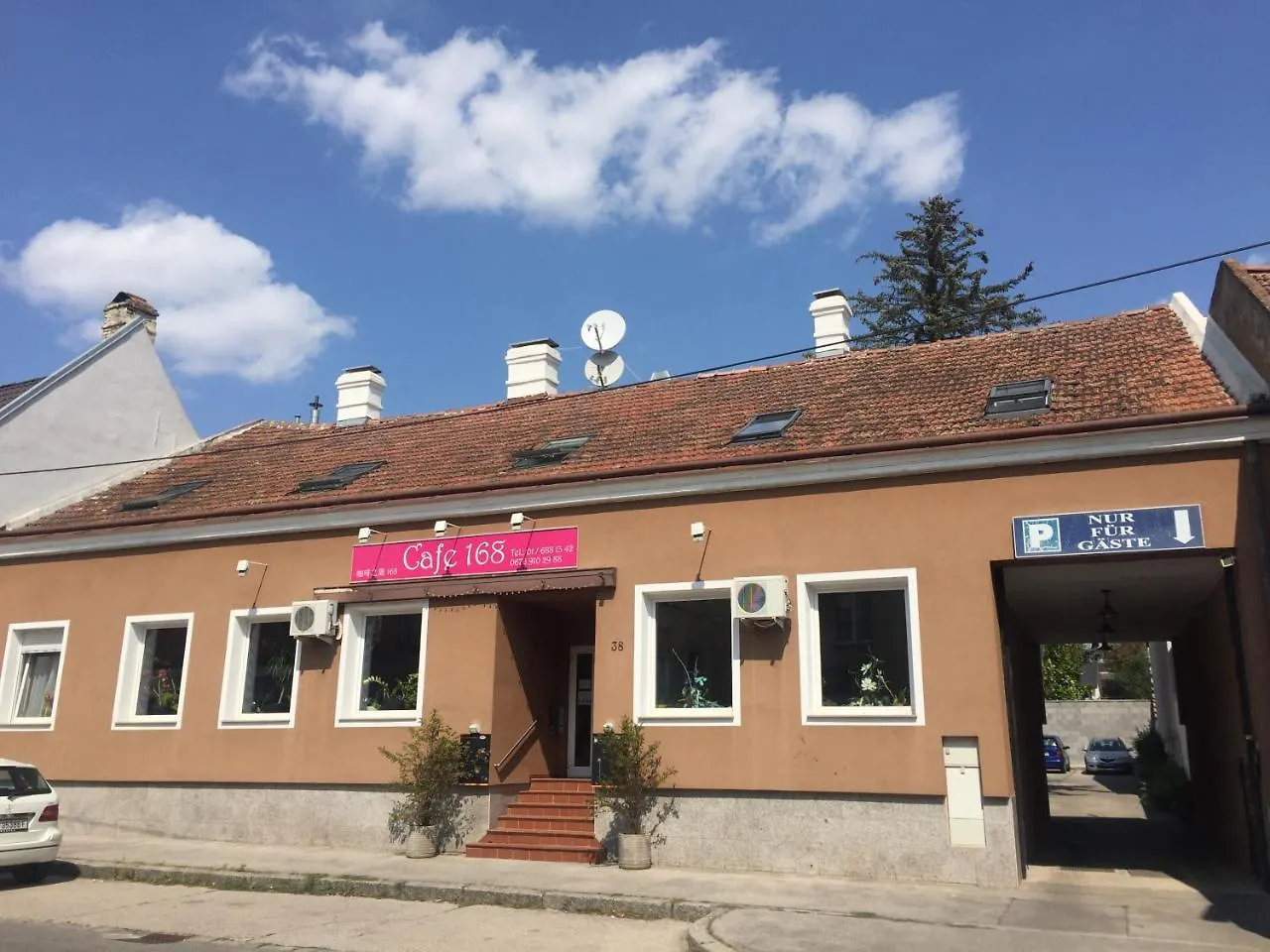 Cafe 168 Bed & Breakfast Viyana